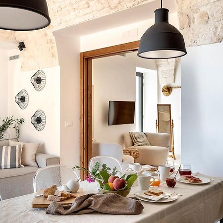 Vilaa Isa Beautiful Villa And Trullo In Ostuni Exterior photo