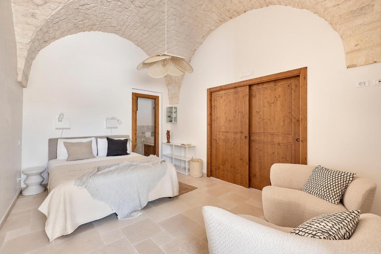 Vilaa Isa Beautiful Villa And Trullo In Ostuni Exterior photo