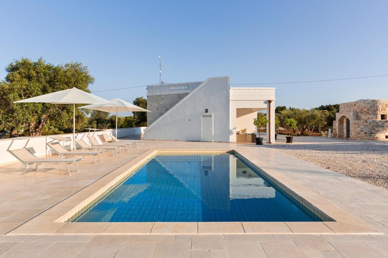Vilaa Isa Beautiful Villa And Trullo In Ostuni Exterior photo