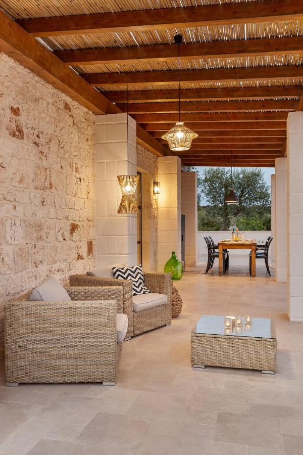 Vilaa Isa Beautiful Villa And Trullo In Ostuni Exterior photo